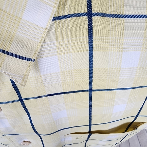 Quicksilver Plaid Button Front Shirt Short Sleeve Yellow Navy White Size XL - Picture 7 of 16